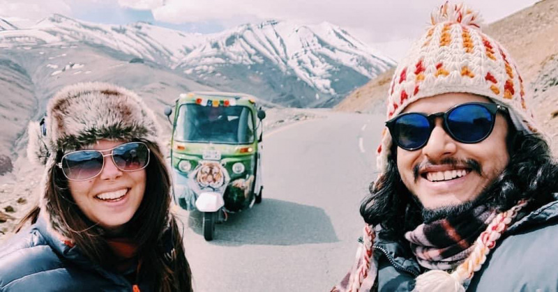 Best friends and their rickshaw in the Himalaya