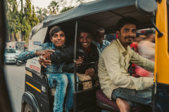 Locals reacting to a Rickshaw Run team
